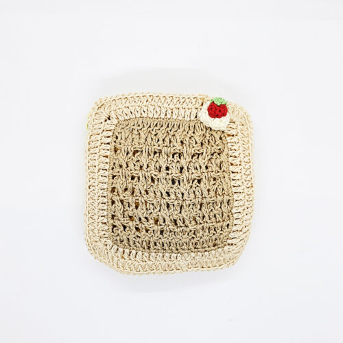 dziergana zabawka Poduszeczka – Przytulanka – slodycze jasny bez i beż (1)