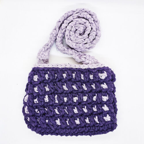 szydelkowa torebka handmade fioletowa (1)